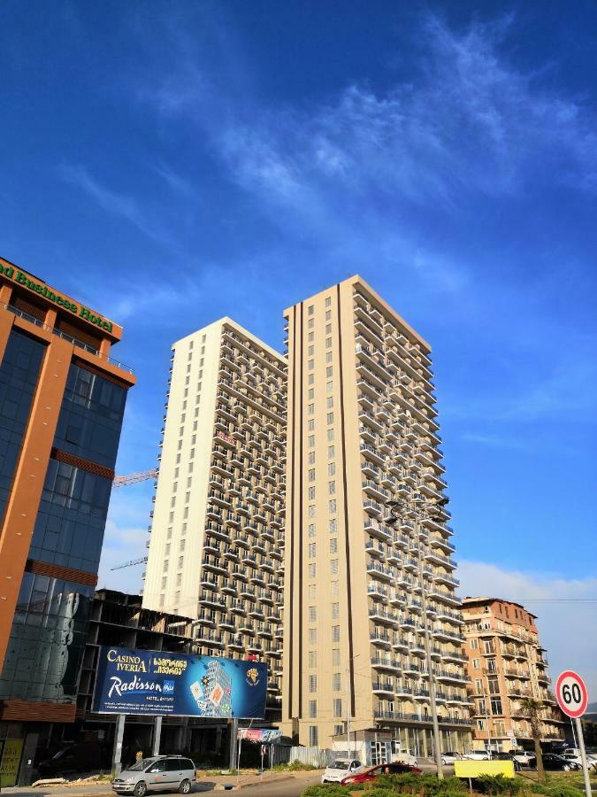 Apartments Kristo Batumi Exteriör bild